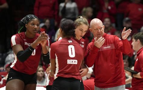 wisconsin volleyball leaked full|UWPD investigating sharing of sensitive photos, video of。